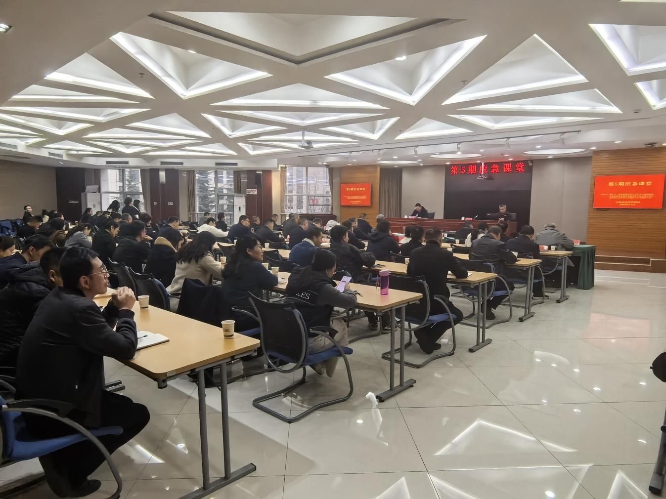 图片1.png 博彩app下载